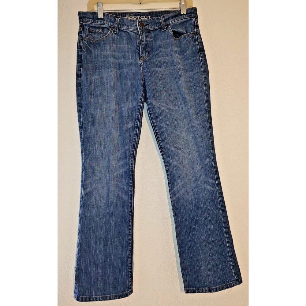 New York & Co Woman's Low Rise Boot cut Blue Denim Jeans Size 6 Average Distress